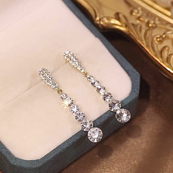 LAST DAY 70% OFF - Fashion Diamond Drop Earrings (Buy 2 Free Shipping)