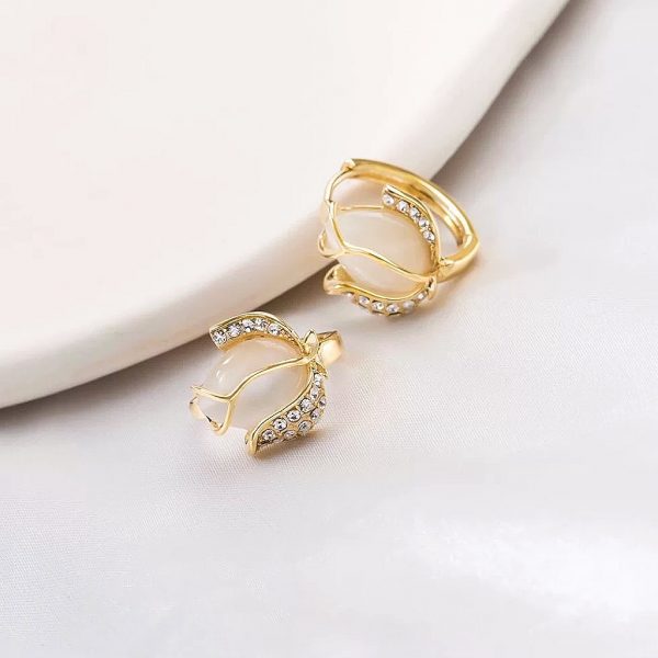 LAST DAY 70% OFF - Elegant Tulip Flower Stud Earrings (Buy 2 Free Shipping)